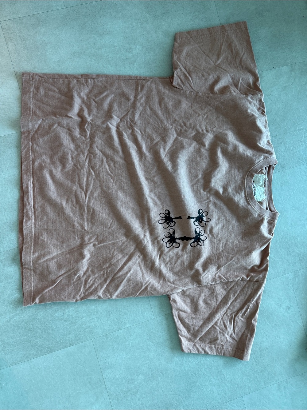 Story MFG T shirt worn once and washed.